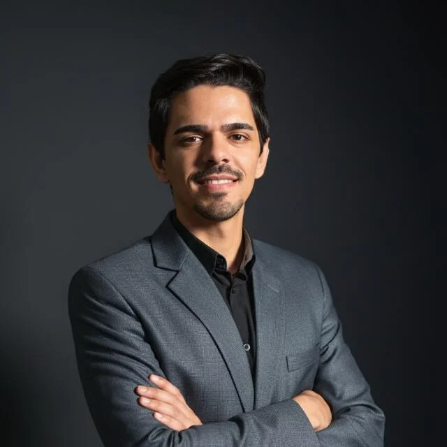 Lucas Duarte, engenheiro civil.